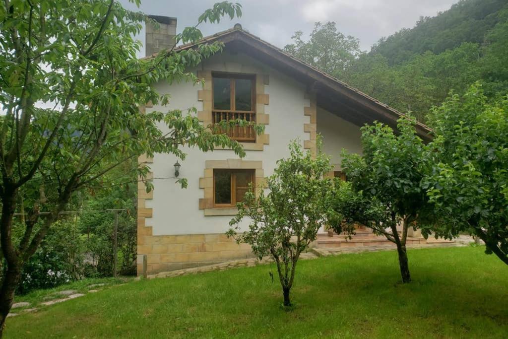 Casa El Vinadal Villa Arguebanes Exterior photo