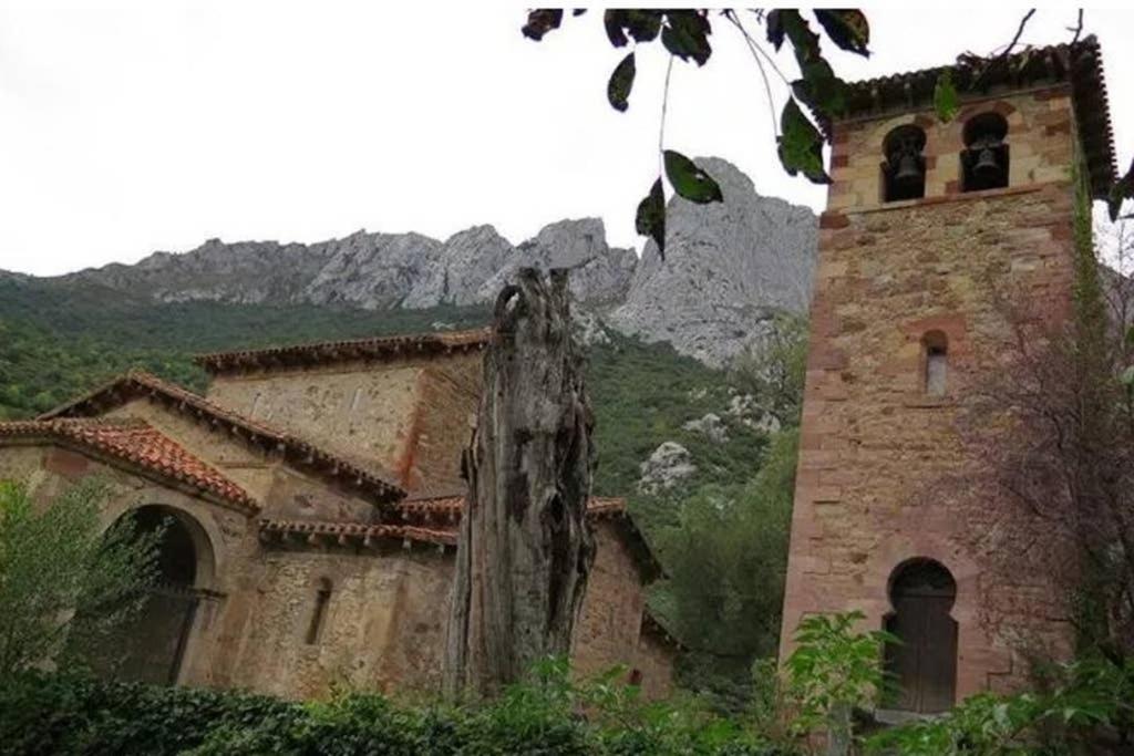 Casa El Vinadal Villa Arguebanes Exterior photo